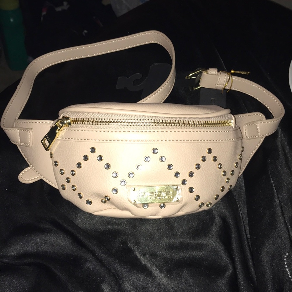 Blush Bebe fanny pack